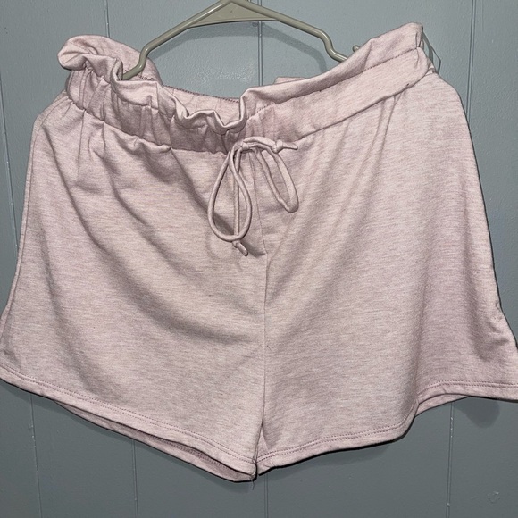 Clad and Cloth On the Block Set in Blush - Picture 3 of 4